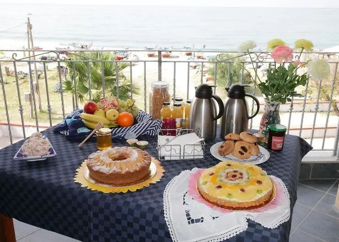 Casa Del Sole Alojamento de Acomodação e Pequeno-almoço Nicotera